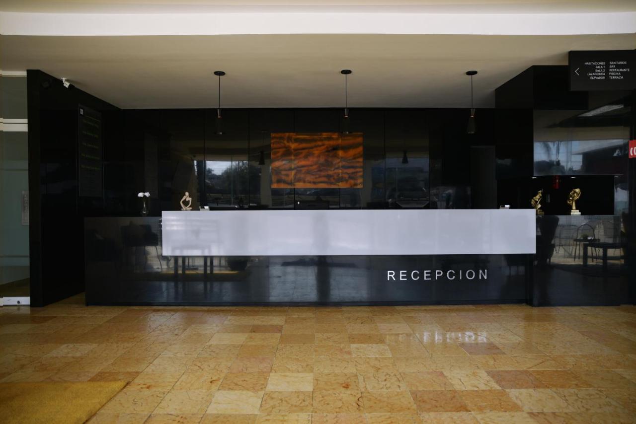 Fato Hotel Керетаро Екстер'єр фото